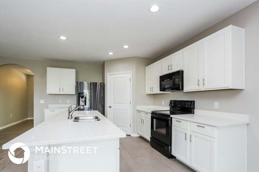 Building Photo - 15117 Agave Grove Pl