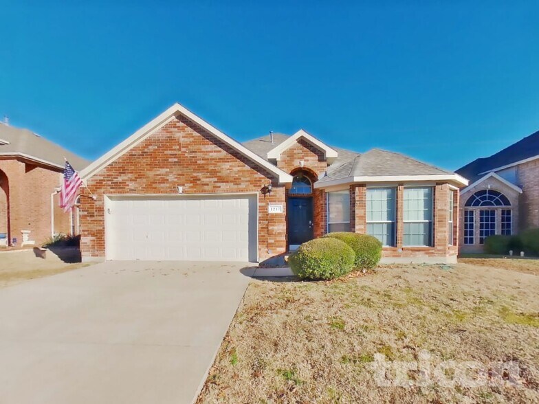 Building Photo - 1217 Glencoe Dr