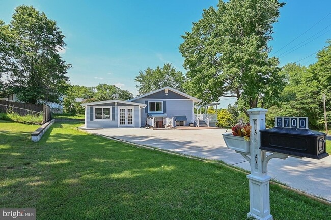 Building Photo - 5700 Chapin Ave