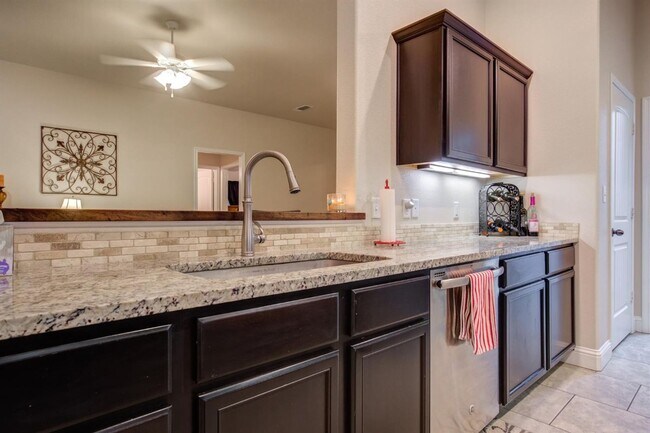 Building Photo - Spacious 4-Bedroom Home Available August 8...