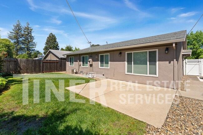 Building Photo - 6000 Coyle Ave