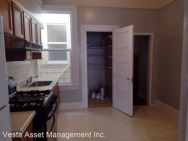 Building Photo - 1 br, 1 bath House - 290A Guerrero Street