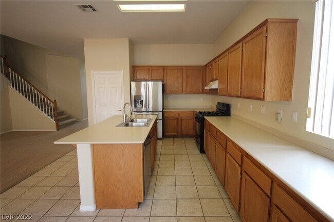Building Photo - 274 Timber Hollow St