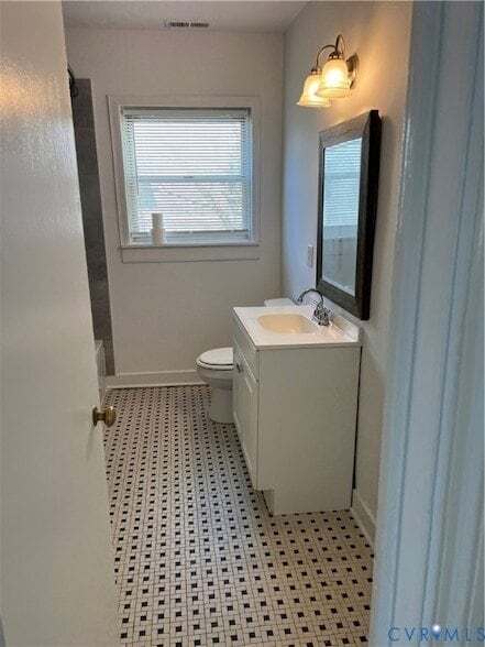 Building Photo - 1728 Winder St