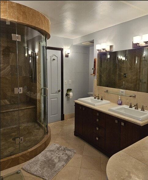 Primary Bath - 1020 15th St