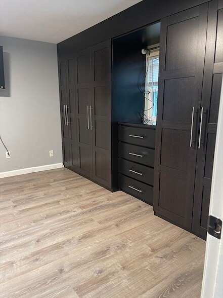 Building Photo - 22 Bowstring Way