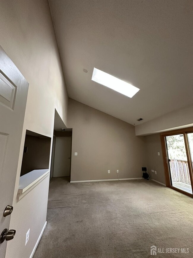 Building Photo - 1518 Ravens Crest Dr