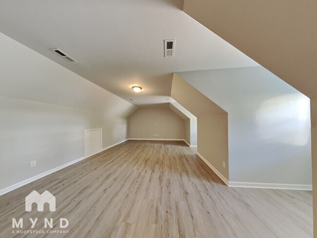 Building Photo - 50 Andrea Dr