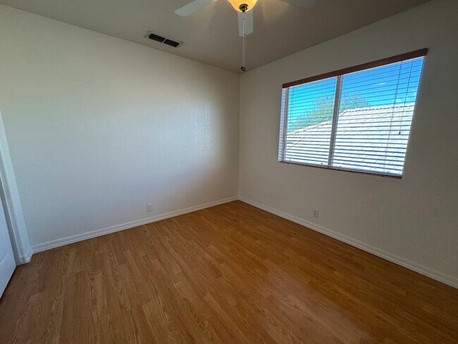 Building Photo - Spacious 4-Bedroom Home with Main-Level Primary Suite & 3-Car Garage