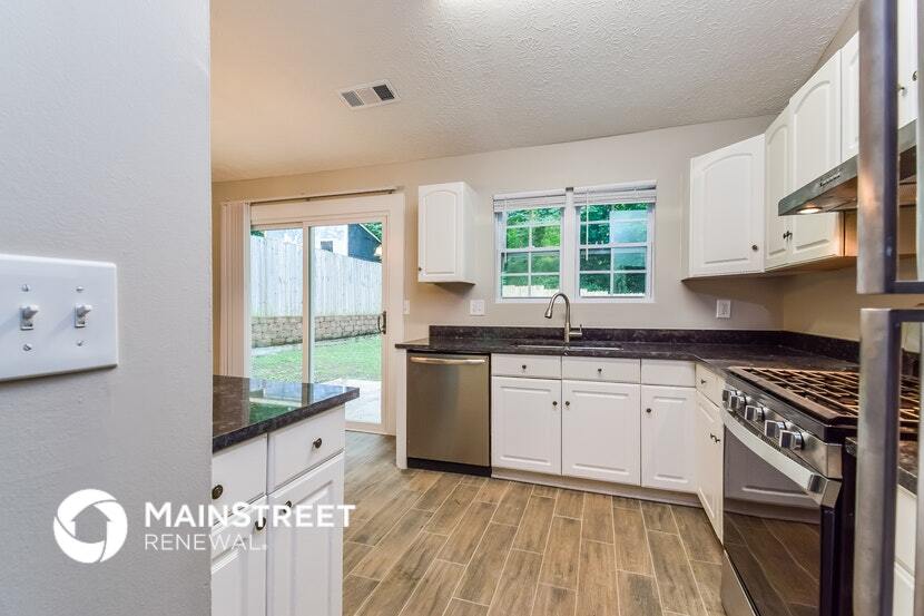 Building Photo - 5097 Martins Crossing Rd