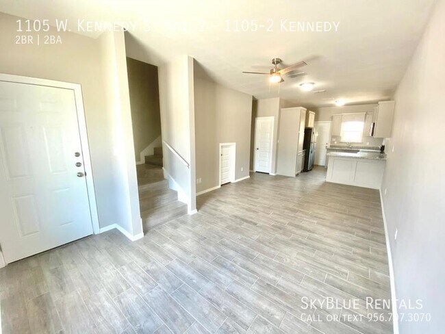 Building Photo - 1105 W Kennedy St