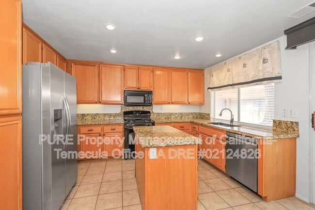 Building Photo - 44597 Brice Cir