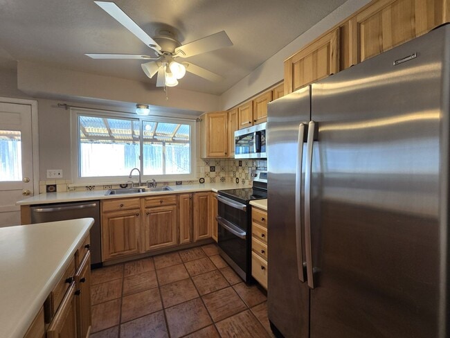 Building Photo - 506 Ridgecrest Ave