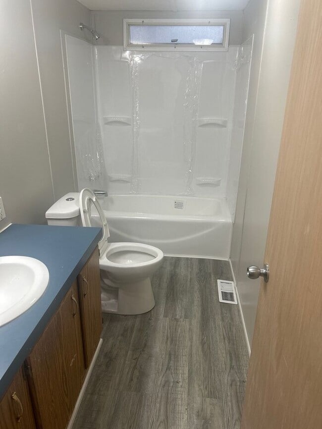 Building Photo - Newly Remobile Home For sale