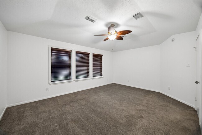 Building Photo - 14718 Cypress Green Dr