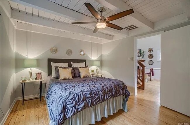 Building Photo - Cozy West Lake Hills Home