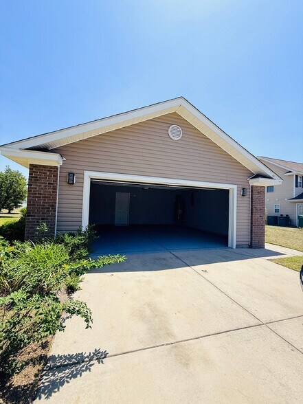 Building Photo - 4387 Heartwood Ln
