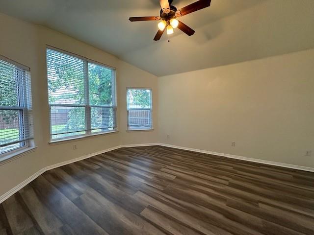 Building Photo - 1826 Lake Travis Dr