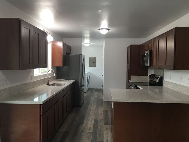 Building Photo - 3BR/2BA Home in Hawaiian Paradise Park