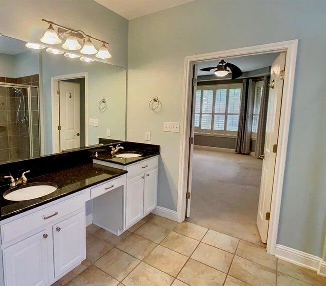 Building Photo - 15505 Prestancia Dr