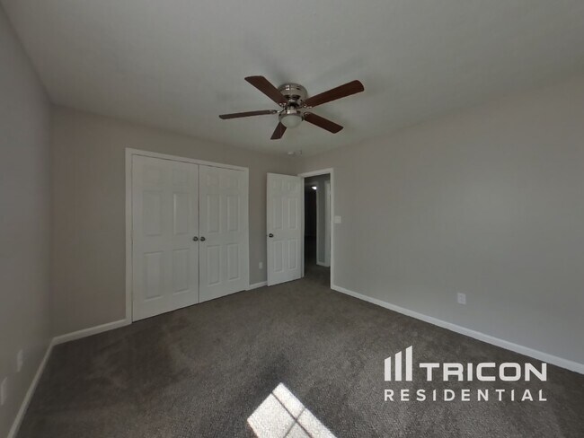 Building Photo - 176 Heartwood Hill