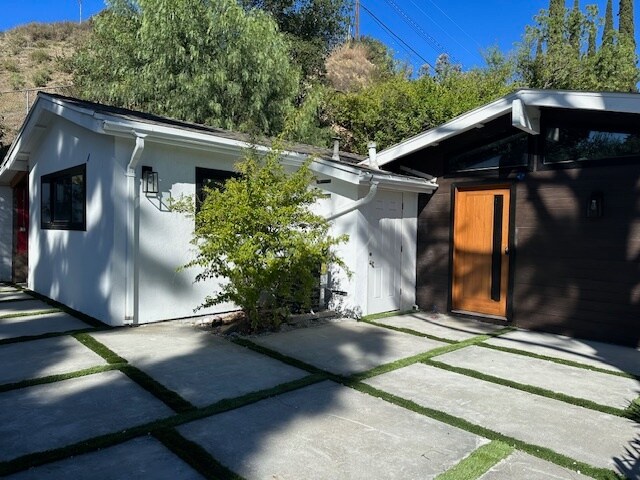 Building Photo - 22421 Mulholland Dr