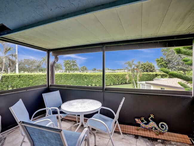 Building Photo - 13771 Via Aurora