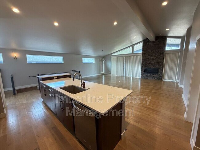 Building Photo - 3830 Bierstadt Lake Ct