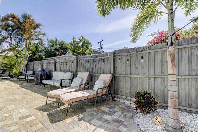 Building Photo - 1907 2nd St N