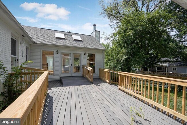 Building Photo - 5700 Colfax Ave