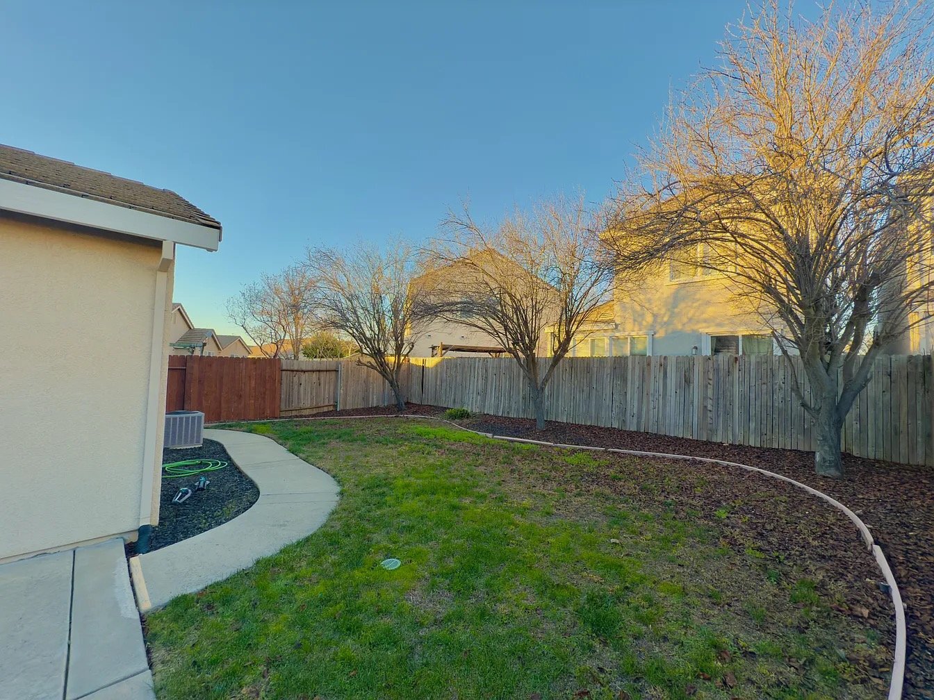 Building Photo - 3060 Tintorera Way