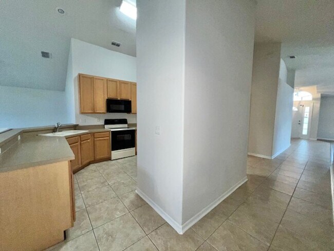 Building Photo - 4119 Coralbrooke Grove
