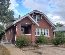 Building Photo - 204 E 3rd Ave