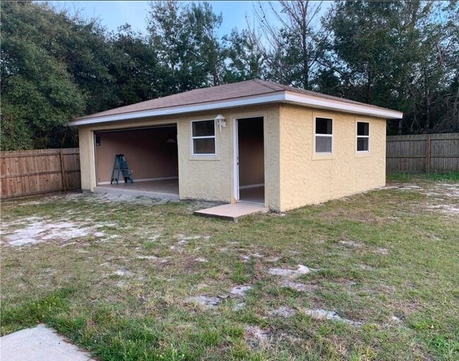 Building Photo - 2519 Tansboro Dr