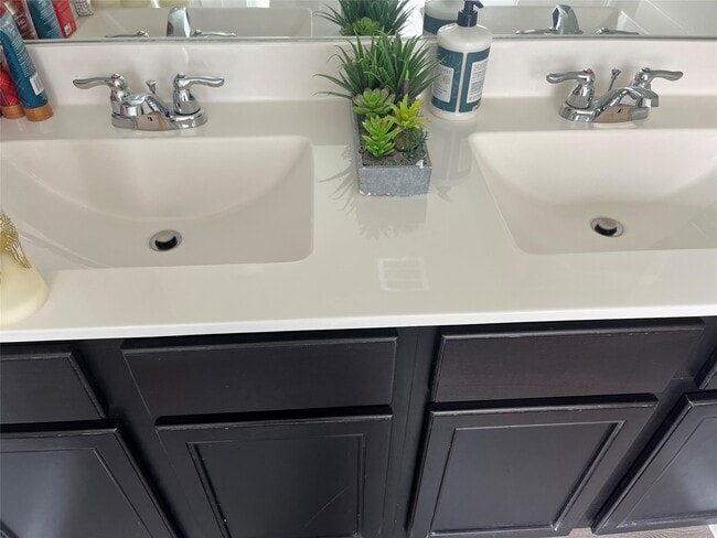 Building Photo - 3302 Alberelli Dr