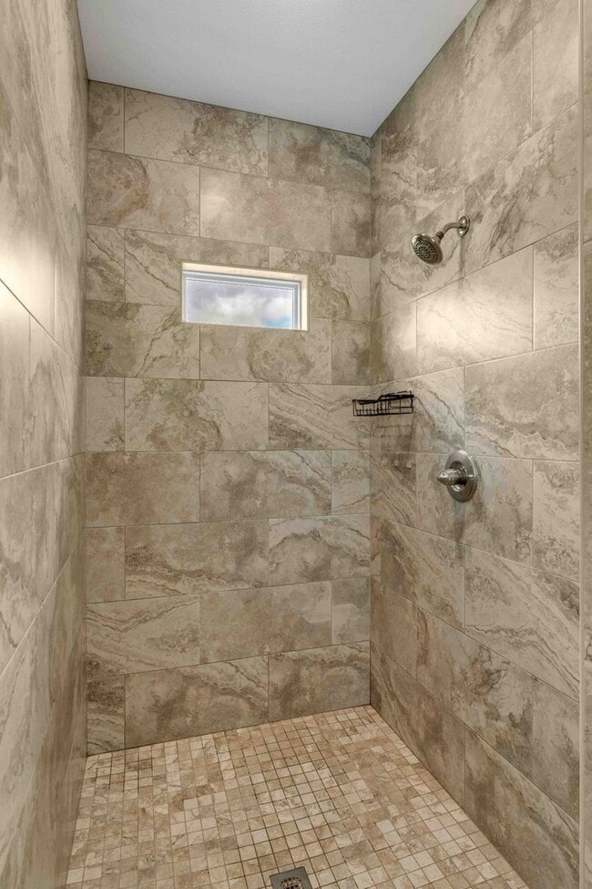 Building Photo - Italian Estates Property Management
