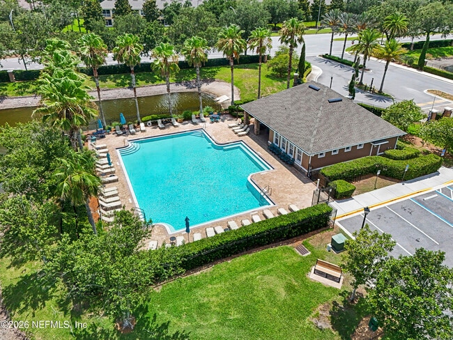 Building Photo - 13305 Solar Dr