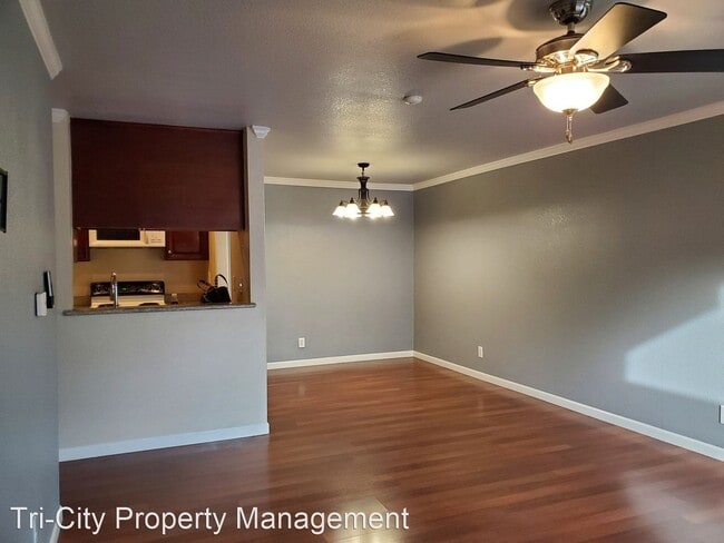 Building Photo - 2 br, 2 bath House - 39887 Cedar Blvd # 152