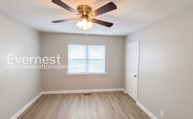 Building Photo - 1020 Wynnwood Rd