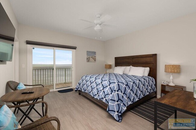 Building Photo - 128 Las Joyas Blvd