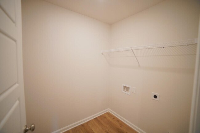 Building Photo - 4053 Brownstone Wy