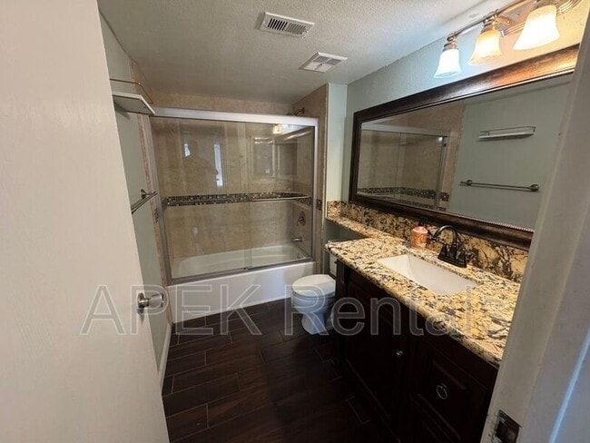 Building Photo - 43376 Cook St