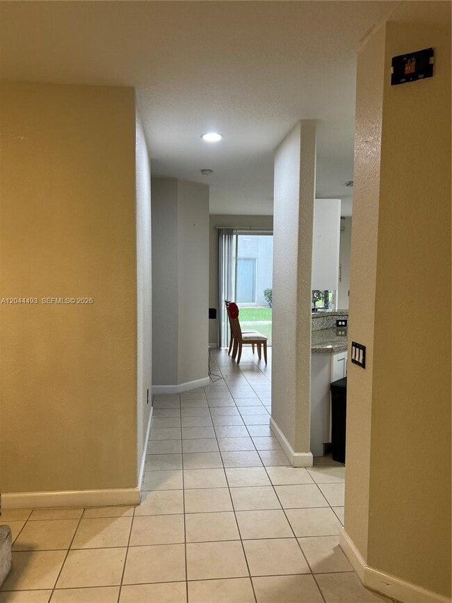 Building Photo - 2313 Shoma Ln
