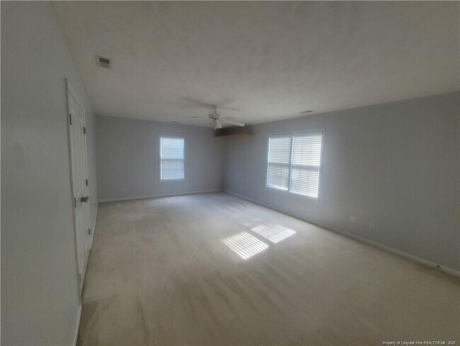 Building Photo - 3320 Benson Pl