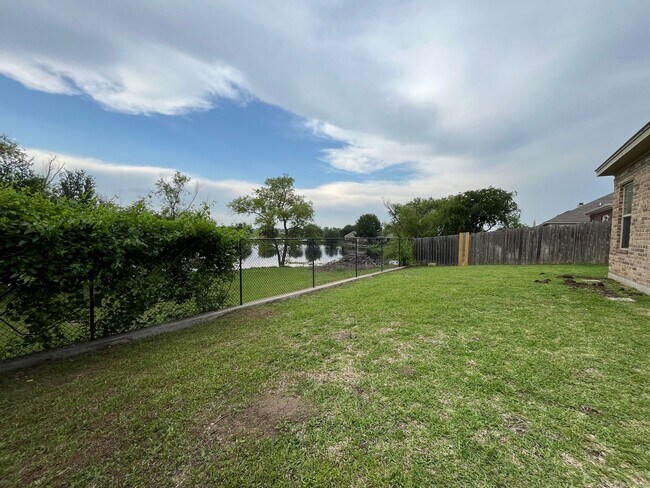 Building Photo - 3053 Andalusian Ln