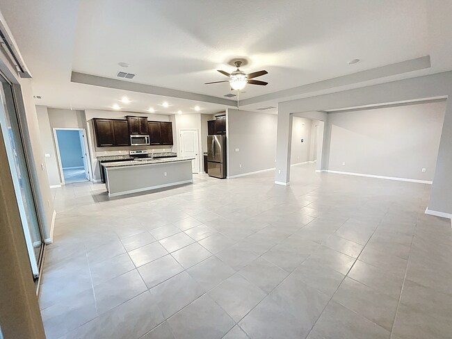 Building Photo - 13014 Willow Grove Dr