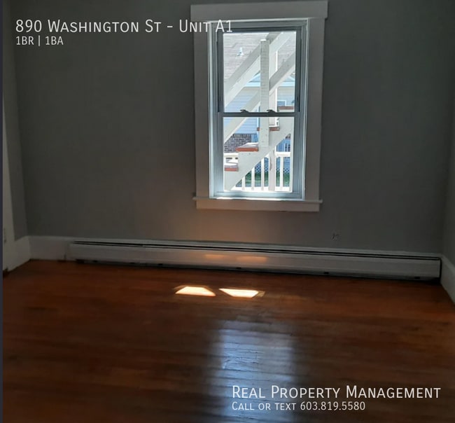 Building Photo - 890 Washington St