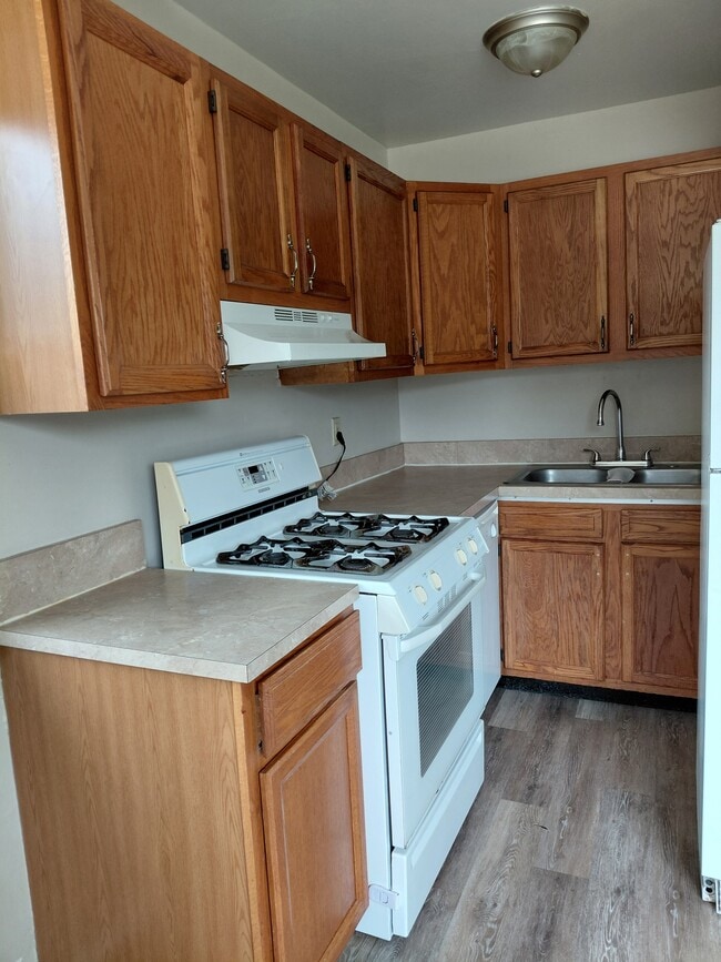 Building Photo - 2505 Stieber Ave