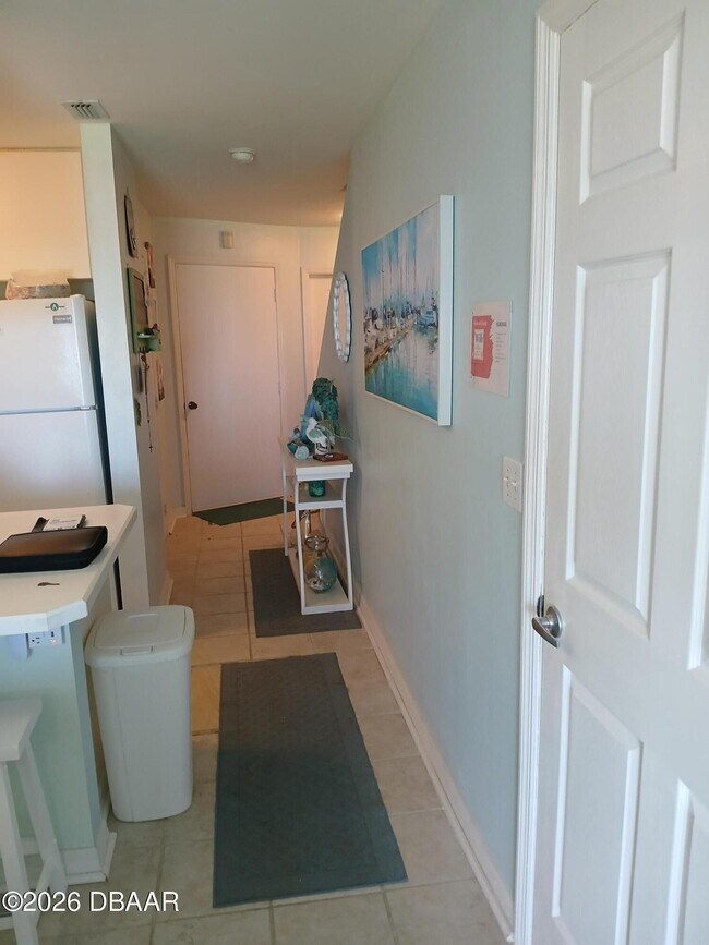 Building Photo - 2470 Ocean Shore Blvd