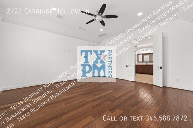 Building Photo - 2727 Carriage Hollow Ln